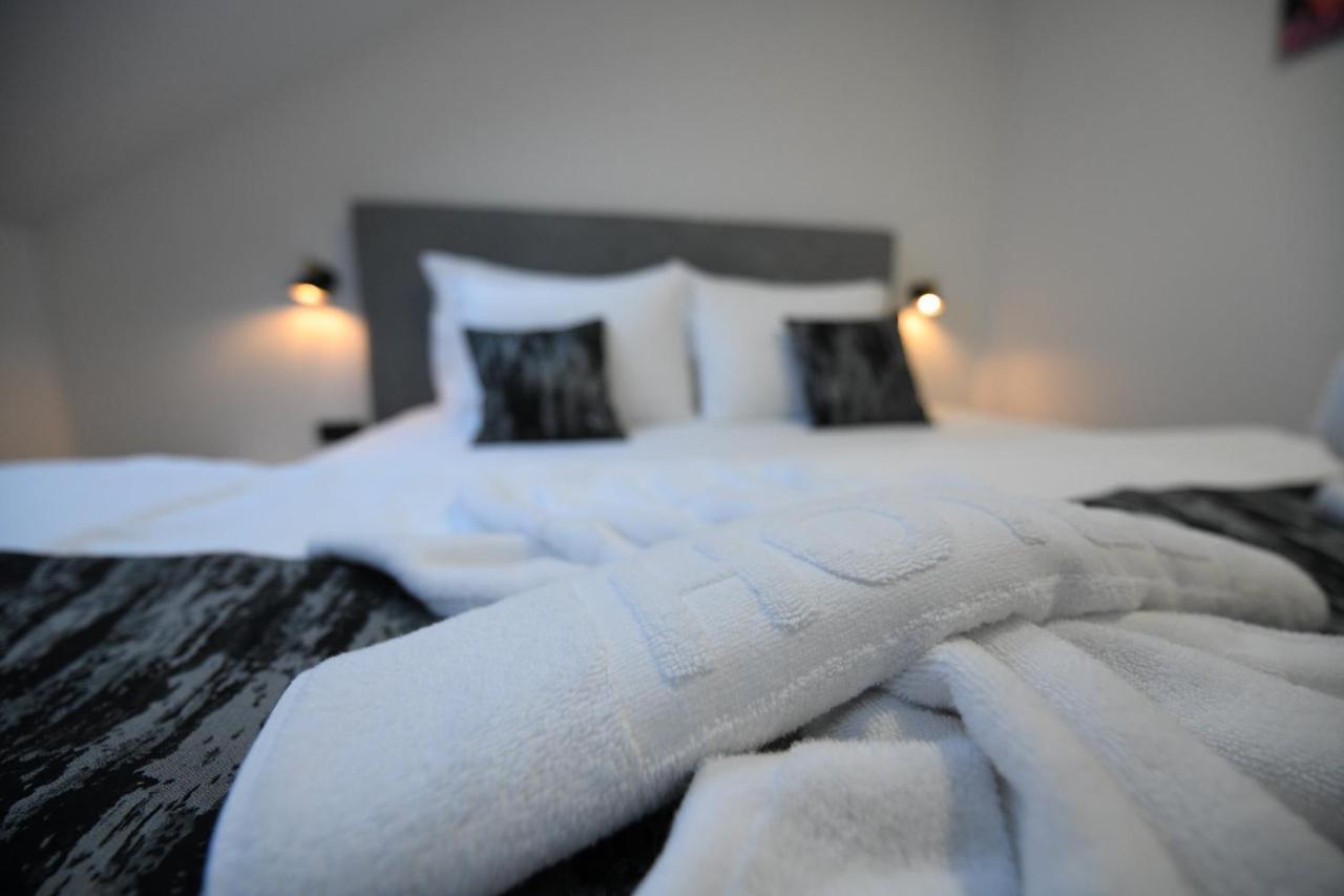 Hotel Kole Čačak Eksteriør billede